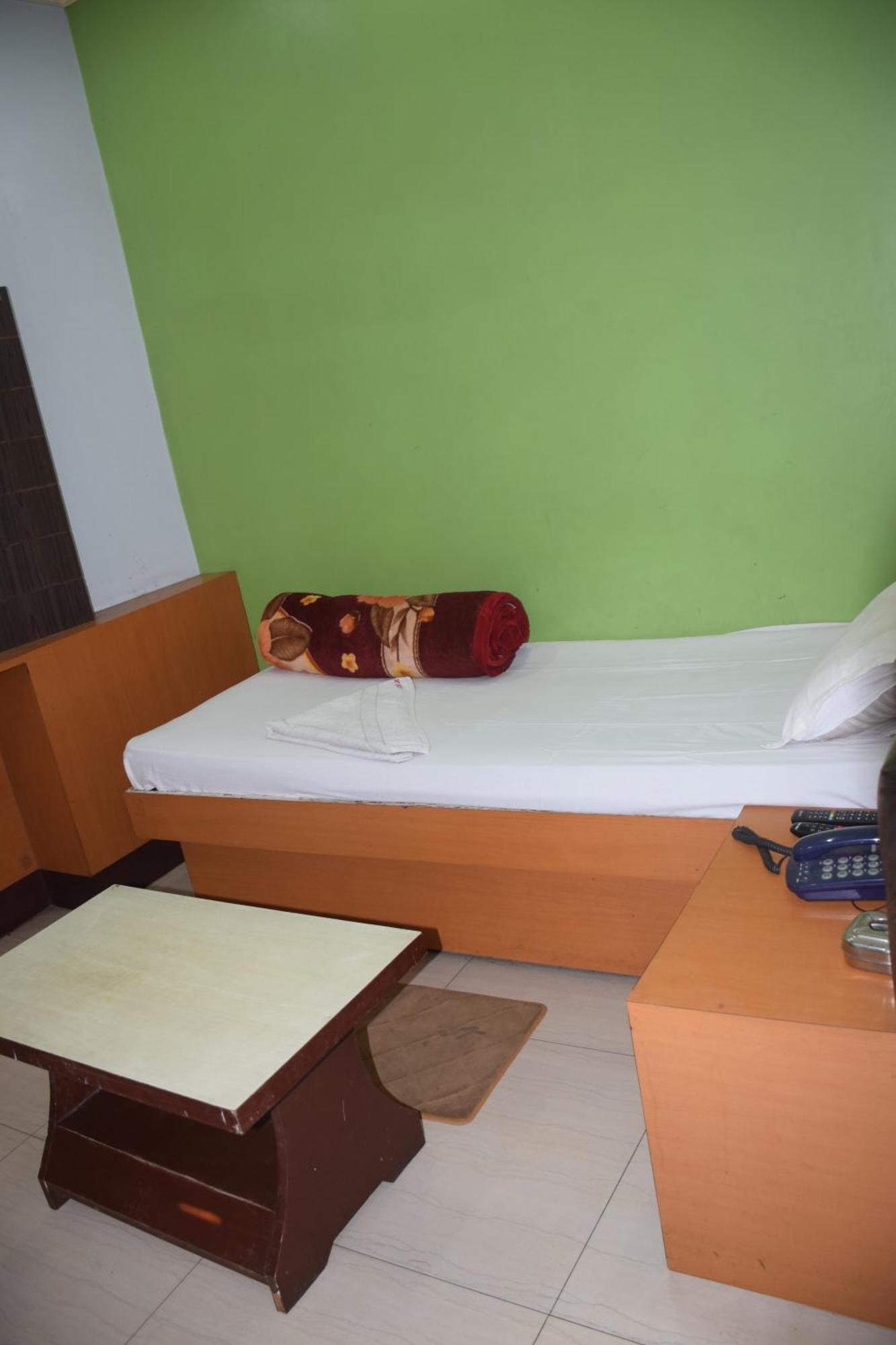 Starline Hotel Agartala Luaran gambar